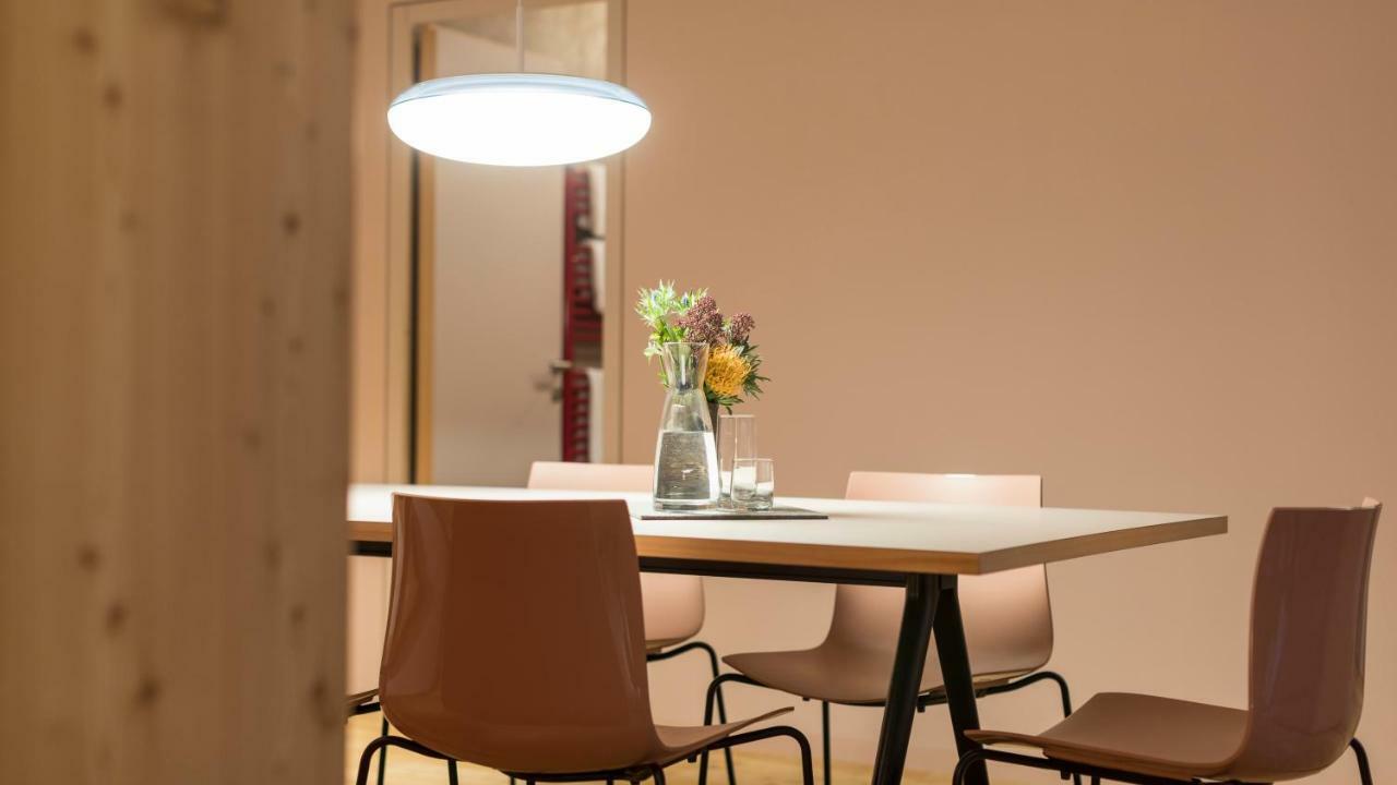Paramount Alma Suites Sexten ภายนอก รูปภาพ